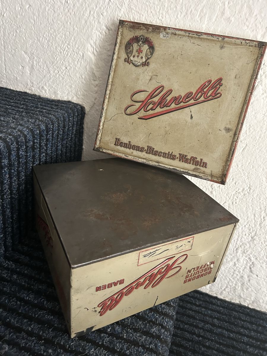 Toutes les décorations: Blechdose von Schnebli Baden – D'occasion à Birmenstorf AG par bir_9tbh 4