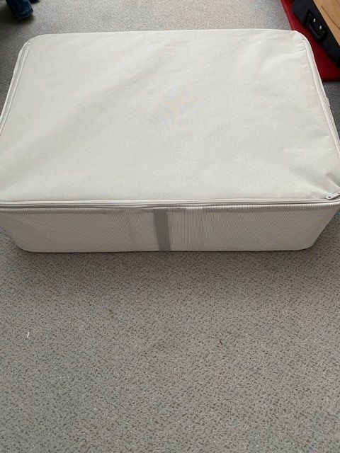 Ikea Commodes: 2 Unterbettkommode Stoff – D'occasion à Edlibach par Arnoldotto