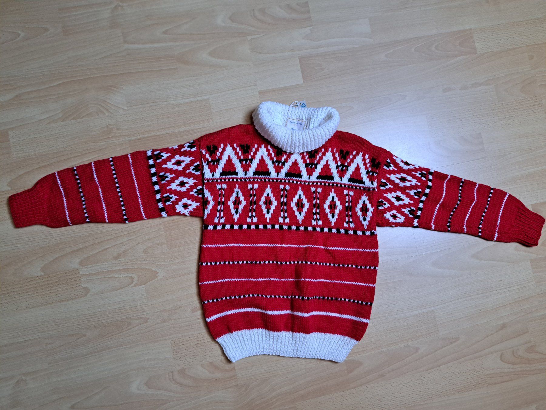 Maglioni & Felpe: Handgestrickter Woll-Pullover, Einzelanfertigung – Nuovo (secondo la descrizione) da Hettiswil venduto da san_kf5h