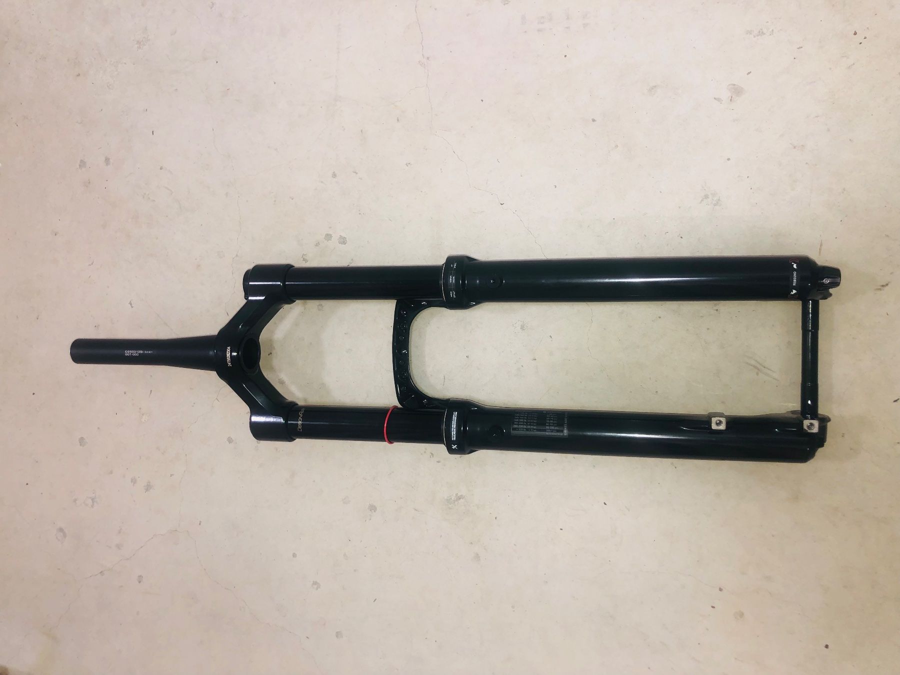 Rockshox Pezzi di ricambio: Rock Shox Lyrik Select 29er Gabel 160mm – Usato da Winterthur venduto da janser02 1