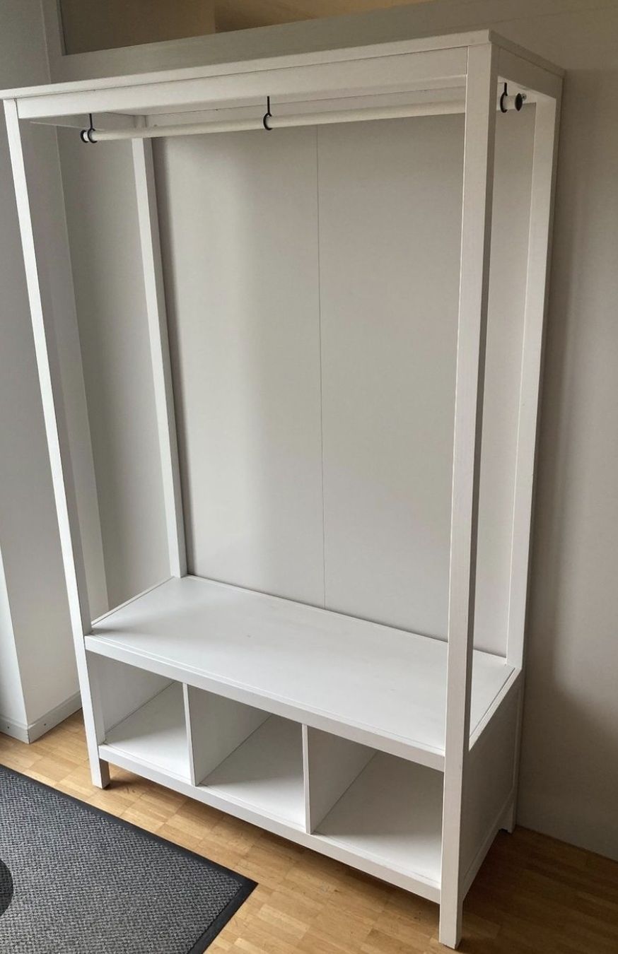 Ikea Garderobe: Garderobenschrank, HEMNES, IKEA – Gebraucht aus Lotzwil von flo_ylt5