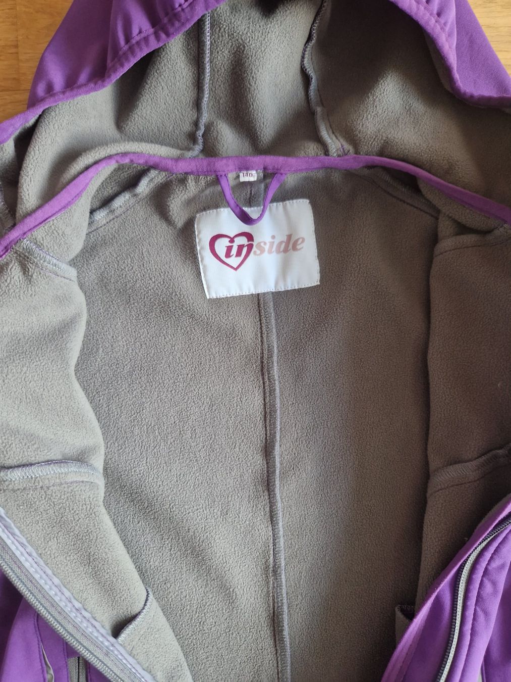 Giacche & Cappotti: inside Softshelljacke Inside lila Grösse 140 – Usato da Buchs Sg venduto da Valedi 2