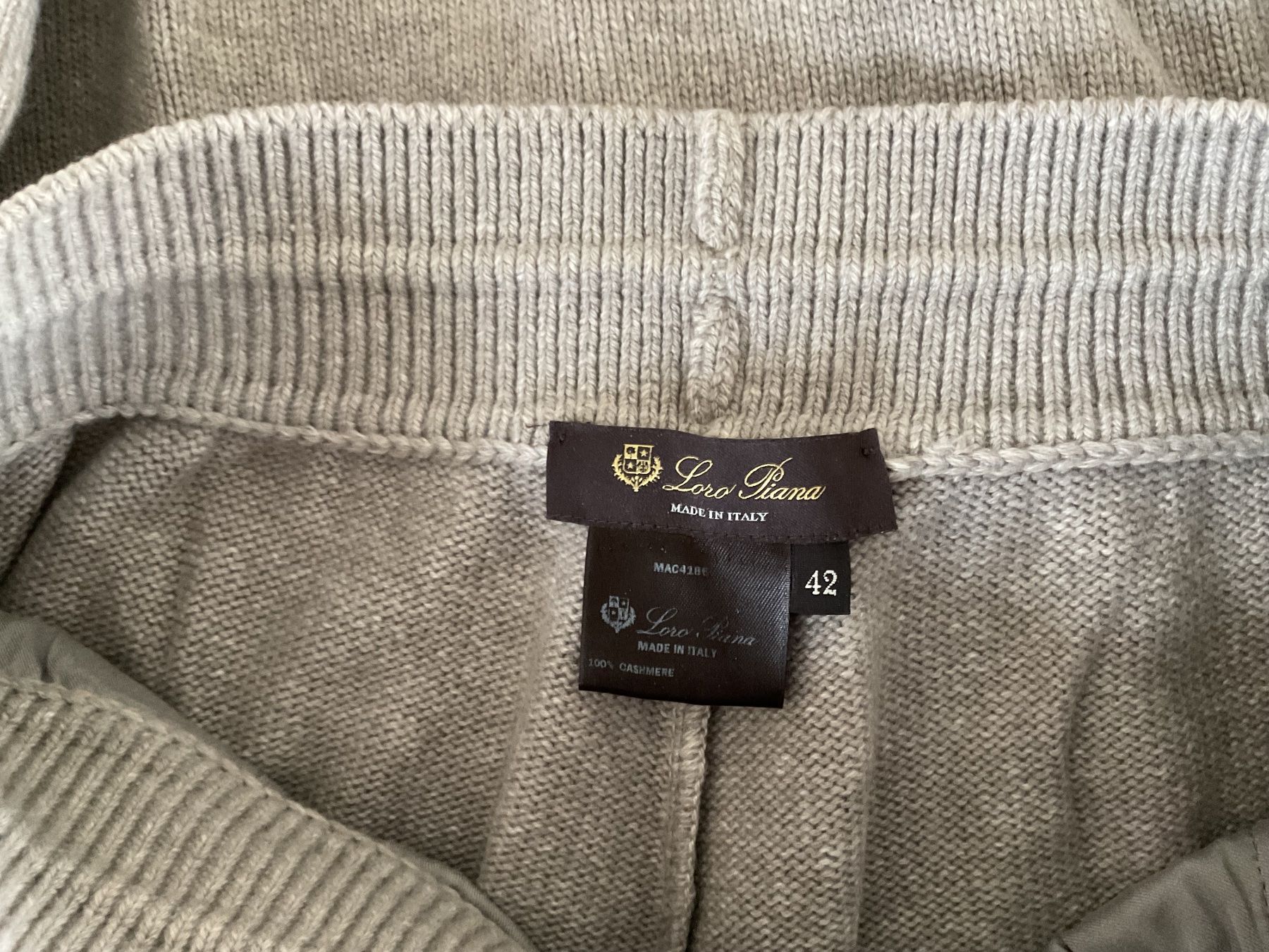 Loro Piana Maglioni & Felpe: Loro Piana Kashmir Set – Usato da Meggen venduto da ros_bpm7 1