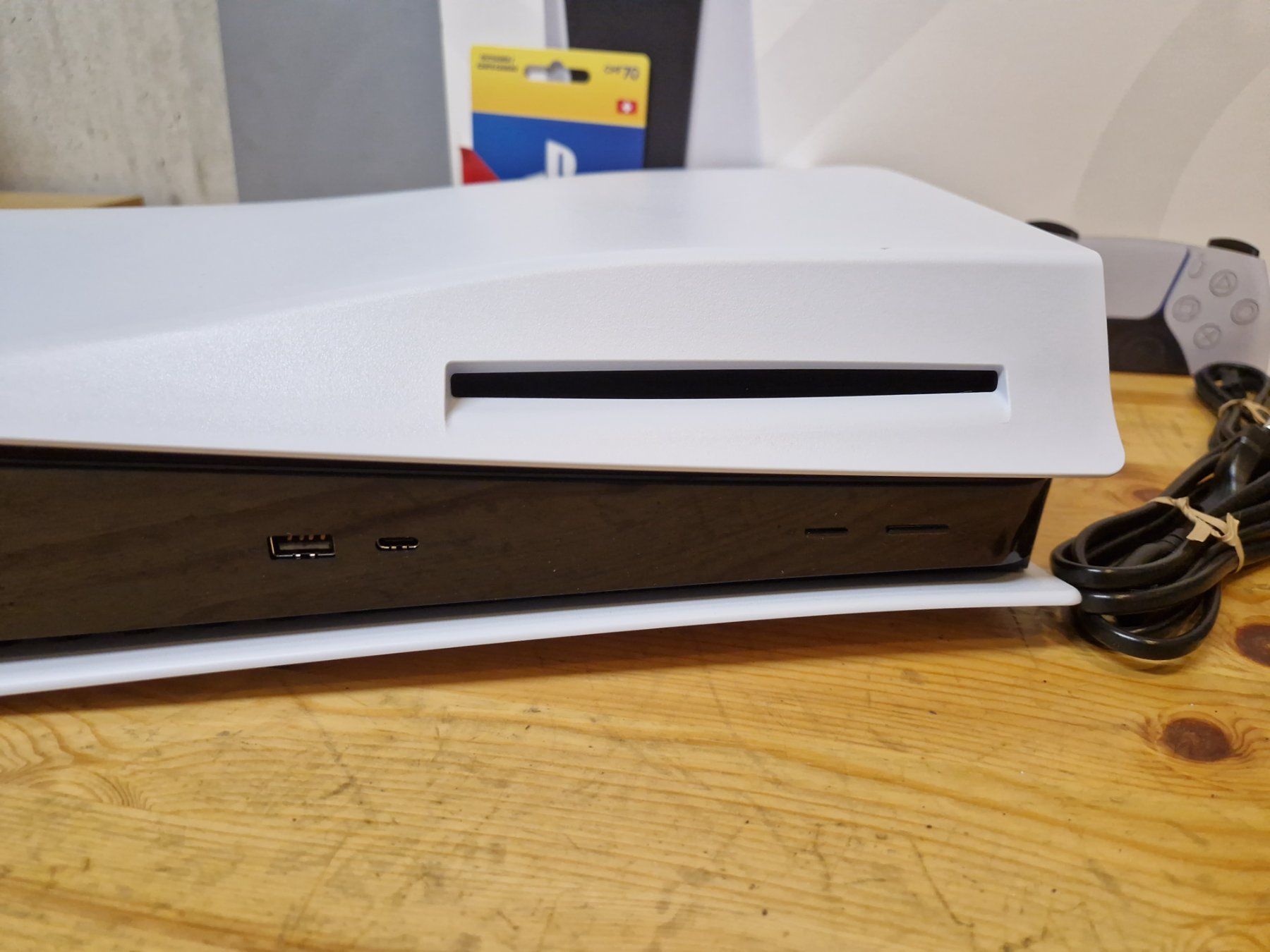 Sony Consoles: Sony PlayStation 5 Disc Edition defekt – D'occasion à Wattenwil par Fridolin_ 1