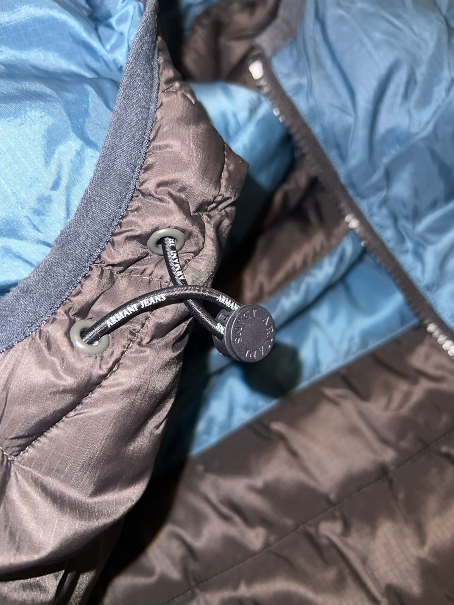 Armani Cappotti: Armani Doudoune réversible EA Jeans – Usato da Grand-Lancy venduto da leo_5b8h 1