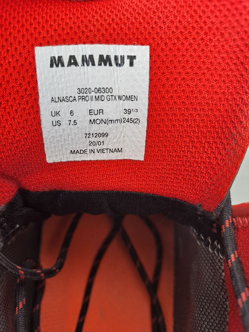 Mammut Scarpe da donna: Wanderschuhe – Usato da Stettlen venduto da cas_zzk7 3