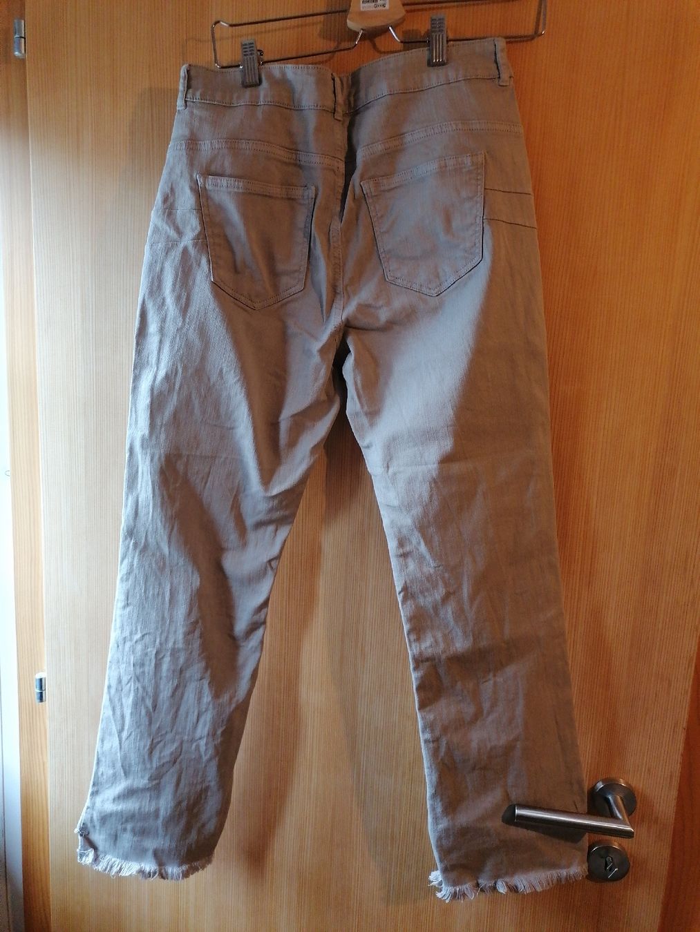 Jeans: Damen Jeans beige – Usato da Leuk-Stadt venduto da See_Lin 1