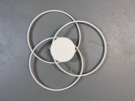 Moderne LED Deckenlampe, Weiss, neuwertiger Zustand!