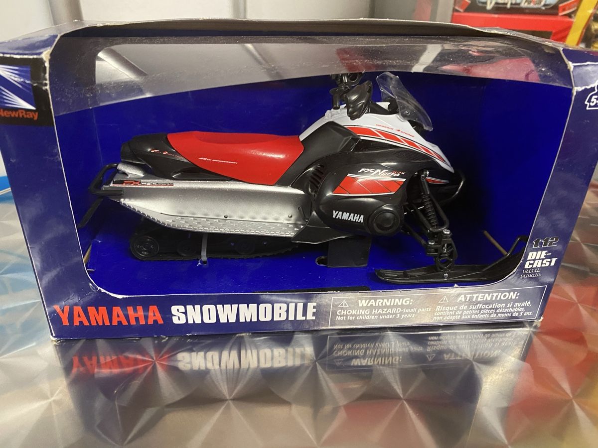 Modellbausätze & Standmodelle: Yamaha FX Snowmobile  – Neu und originalverpackt aus St. Margrethen SG von Alfista_159