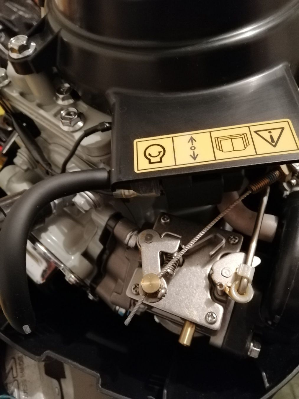 Suzuki Motori: Aussenborder Suzuki 2.5 PS – Usato da Cham venduto da ikarus42 7
