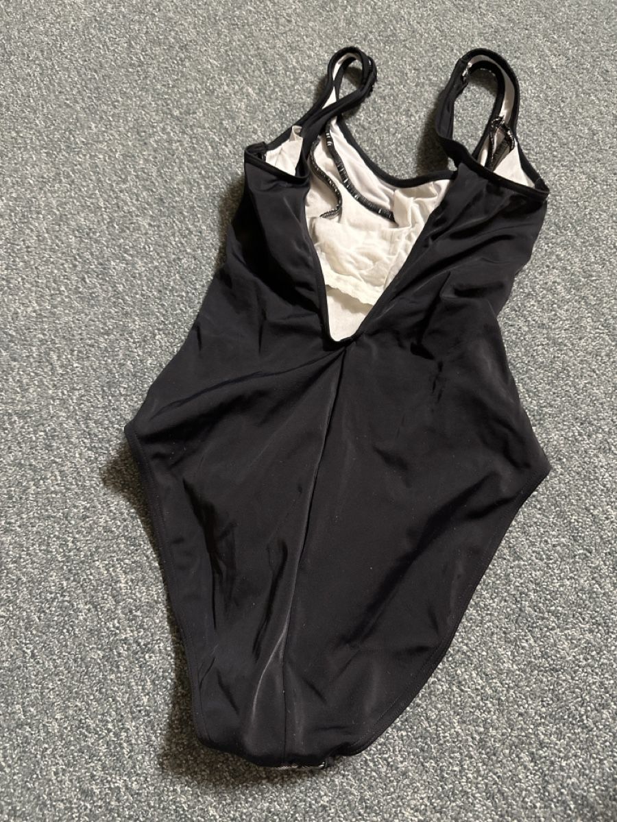 Badekleider & Bikinis: Badekleid Olympia Gr 40 C – Neu (gemäss Beschreibung) aus Baltschieder von YmroBe 1