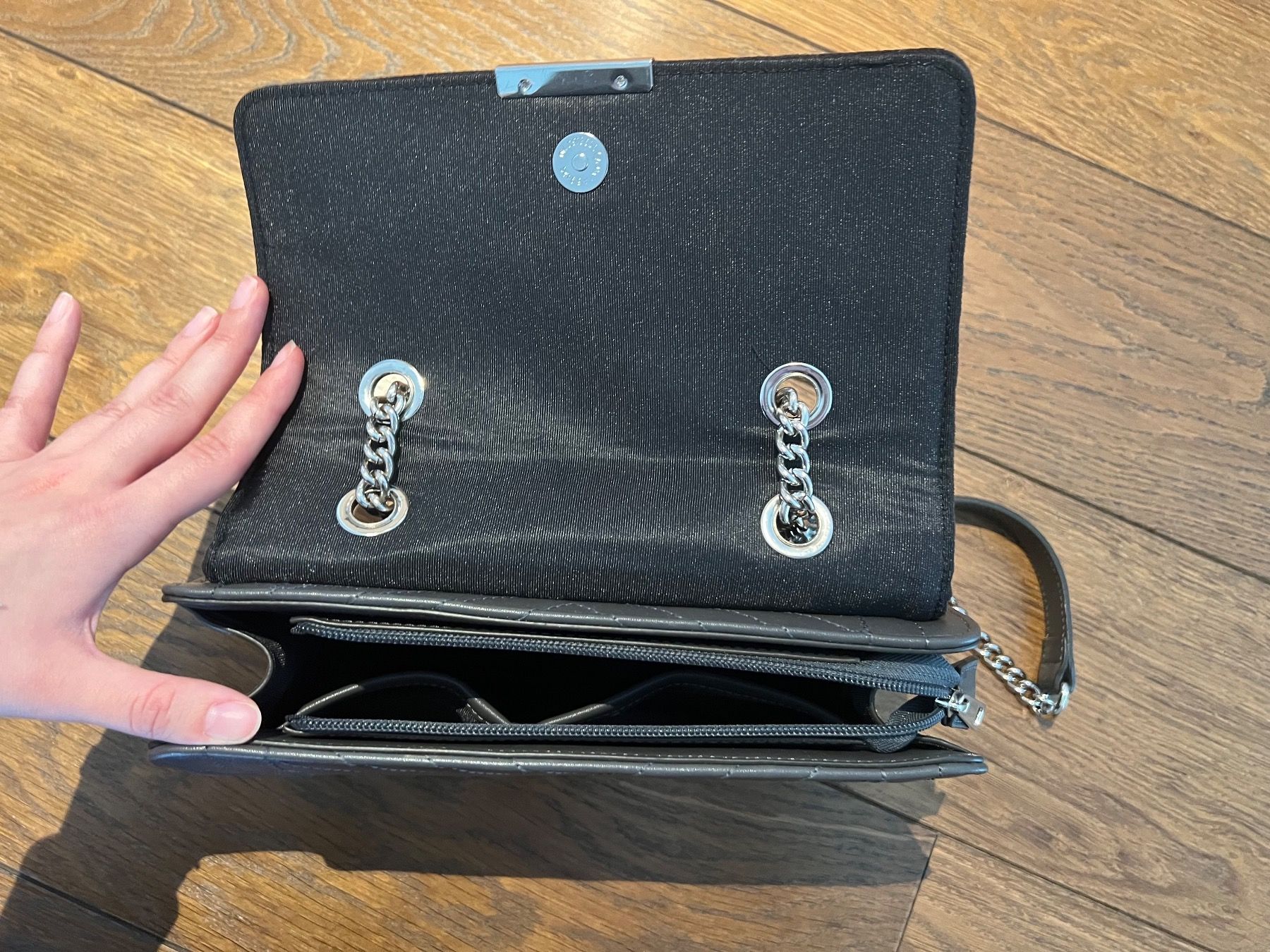 Buffalo Sacs femmes: Neue Buffalo Tasche – Neuf (Voir description) à Meilen par ninifee20 3