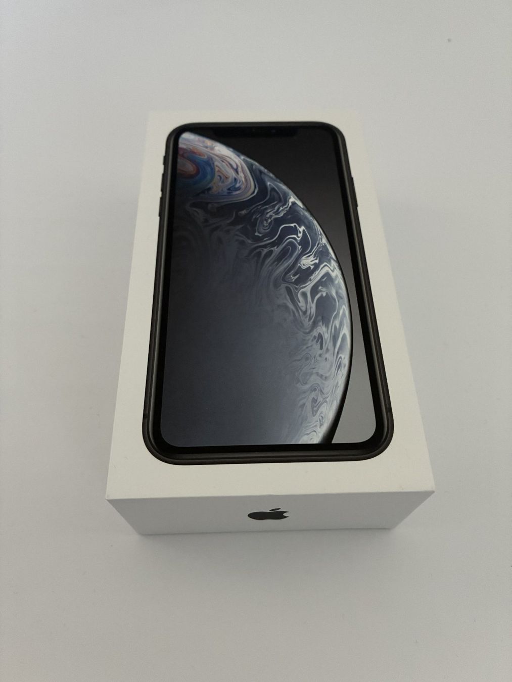 Apple Portables: iPhone XR 64GB Black – D'occasion à Adliswil par CeeJay72 2