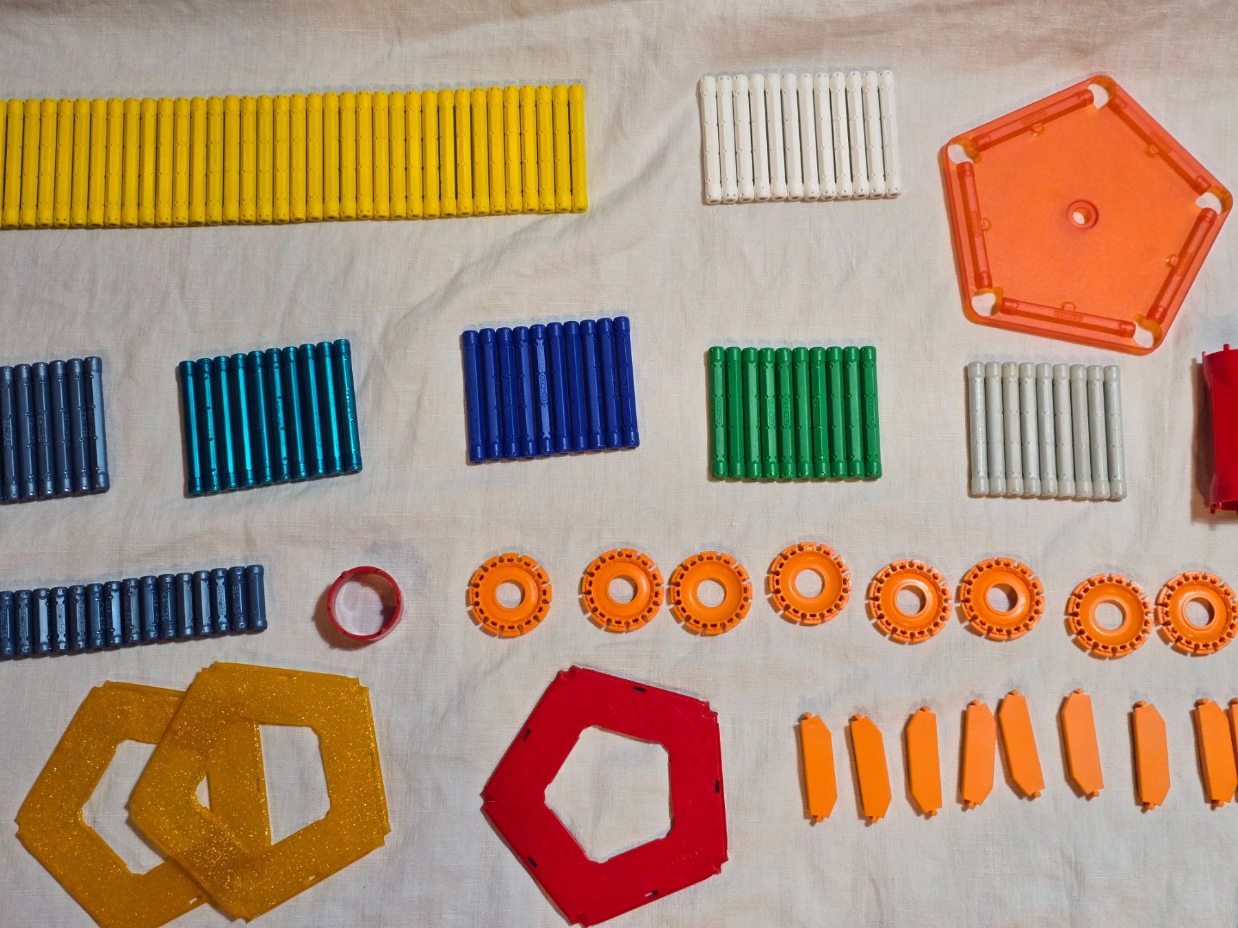 Jeu de construction magnétique Geomag 510 pièces (Gebraucht) in versoix ...