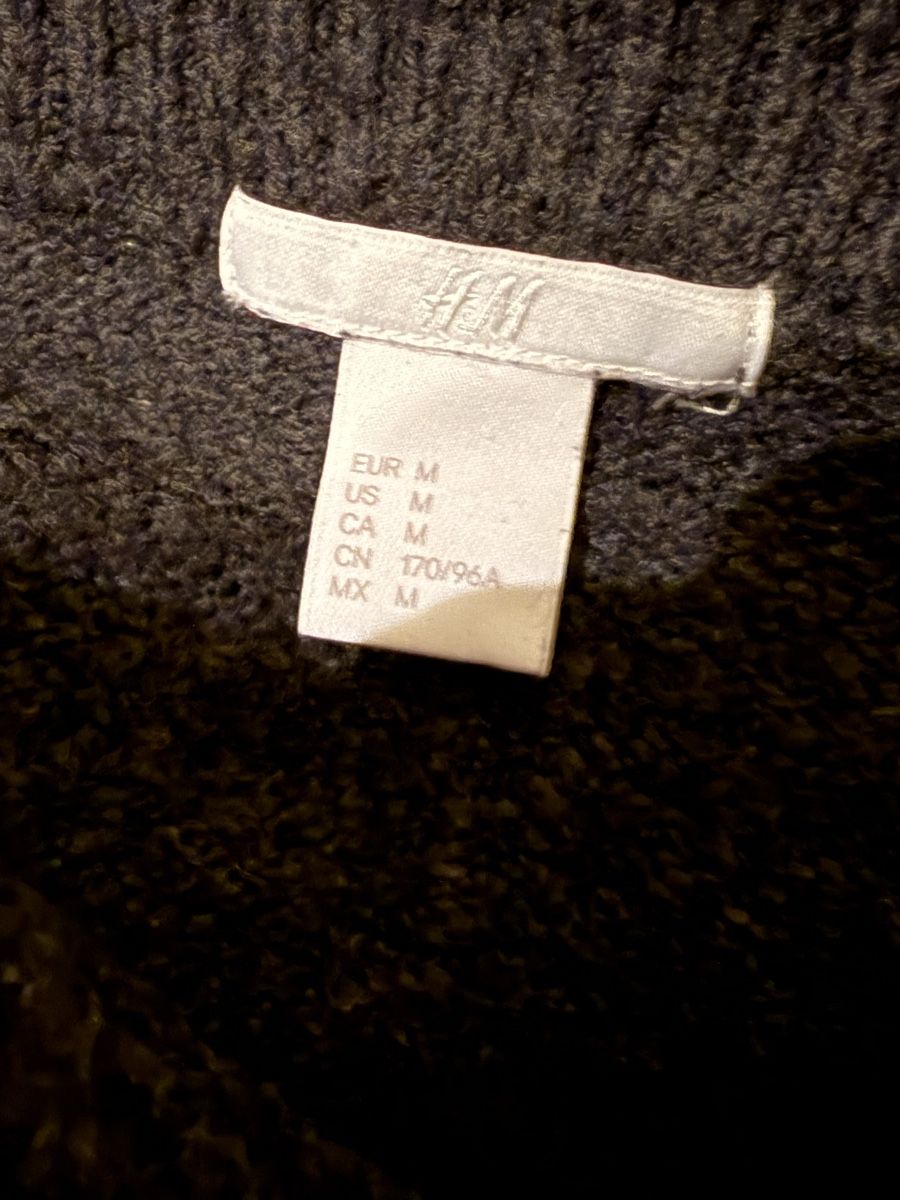 H&M Pullover & Sweatshirts: H&M Pullover, Grösse M, Grau – Neu (gemäss Beschreibung) aus Basel von zukk_ 2