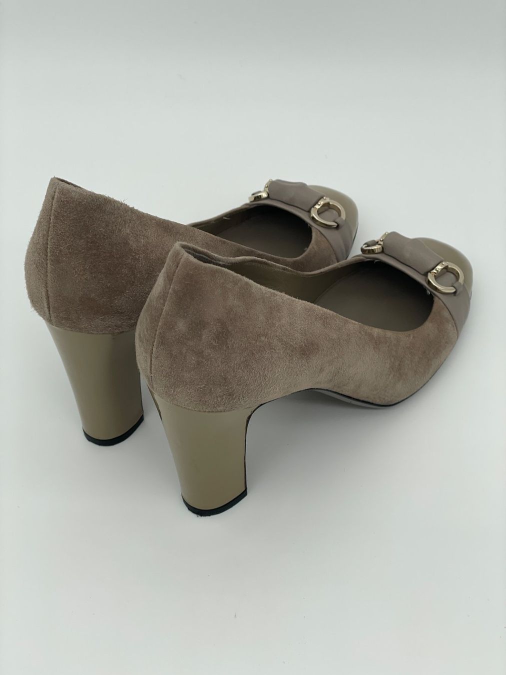 Gucci Scarpe da donna: Gucci Horsebit Pump EU 38 Beige – Usato da Zürich venduto da shoe_shop 3