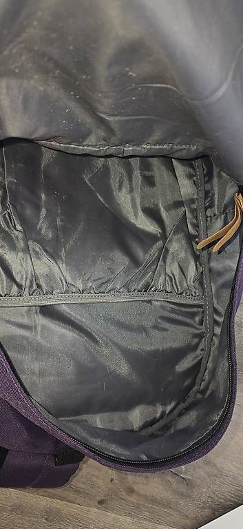 Sacs à dos: Violetter Rucksack – D'occasion à Schaffhausen par isl_dj8w 1