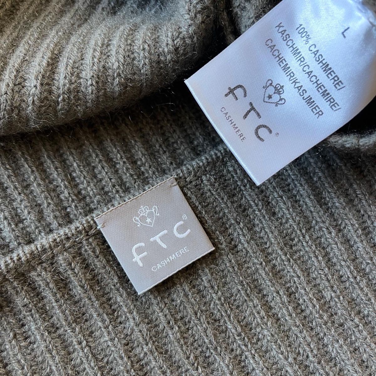 FTC Maglioni & Felpe: FTC Cashmere Sweater – Nuovo (secondo la descrizione) da Freienbach venduto da Avviivva_Shop 5