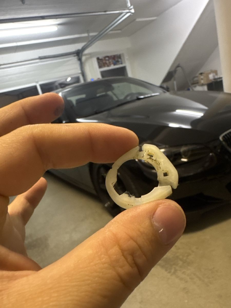 BMW Tutti pezzi di ricambio auto: BMW M Schaltknauf Leder schwarz Original e92 e93 e82 e46 e90 – Usato da Frenkendorf venduto da jorge0000 4
