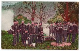 Soldaten beim Abkochen, gelaufen 1915