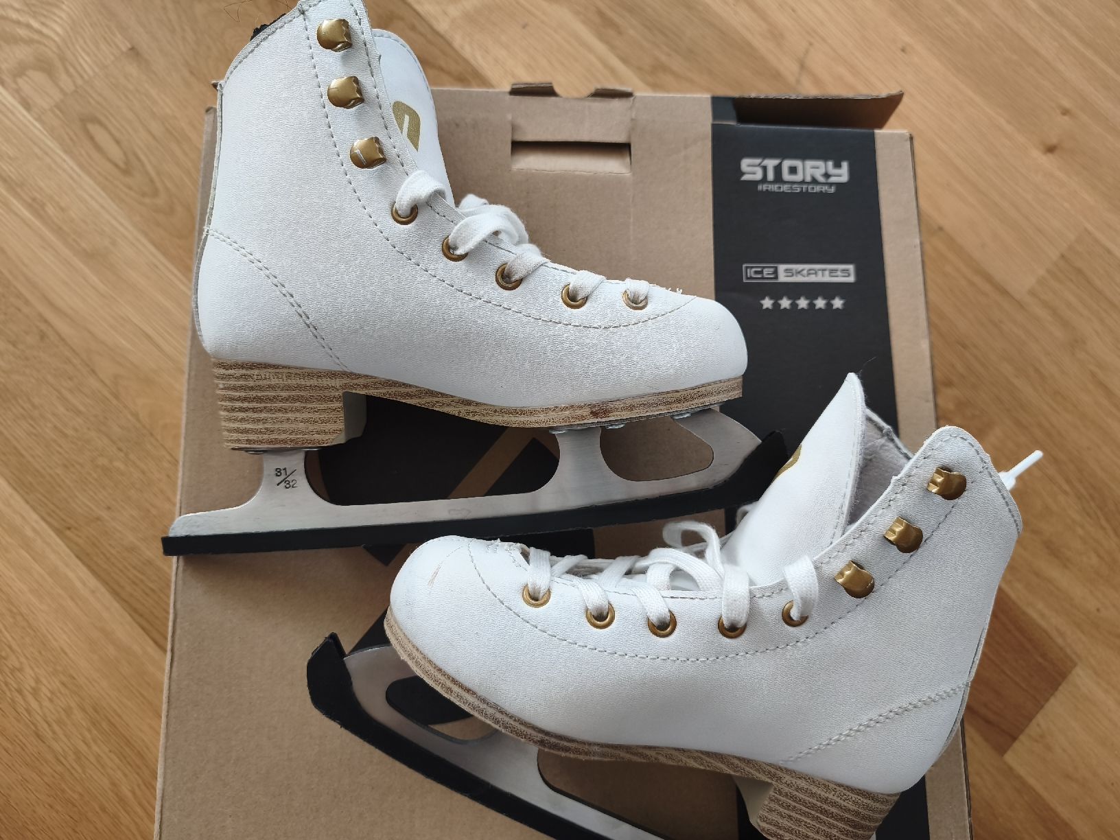 Patins à glace: Patins à glace – D'occasion à Gland par adi_xw2q 2