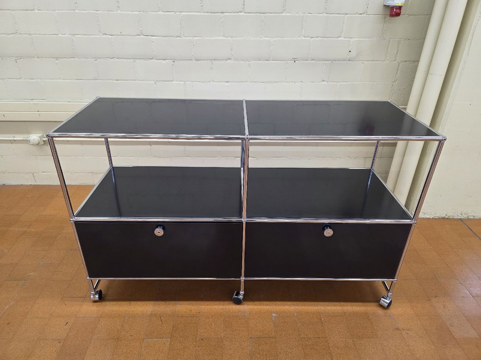 USM Scaffali: Designer Regal mit Rollen USM Haller – Usato da Lichtensteig venduto da UsedINStore 3