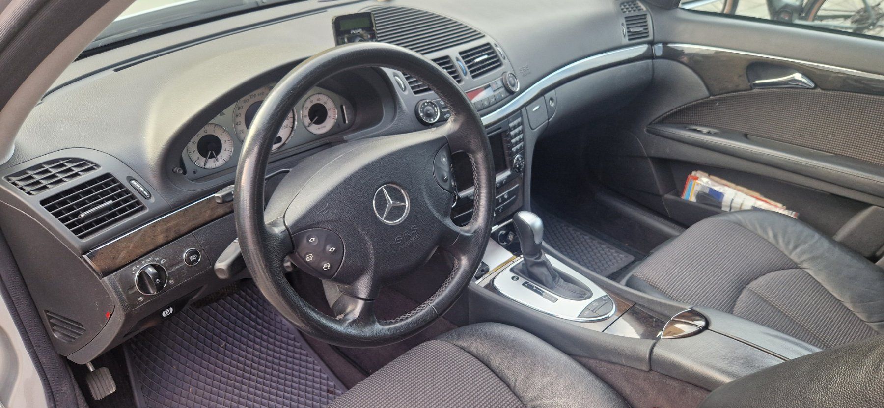 Mercedes-Benz Autos: Mercedes Benz E320 V6 – Gebraucht aus Stans von Stockema 5