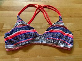 Bikini Oberteil von Protest, Gr. 40/42