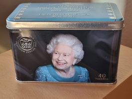 Boîte à thé Queen Eliizabeth II, platinium jubilee 1952-2022