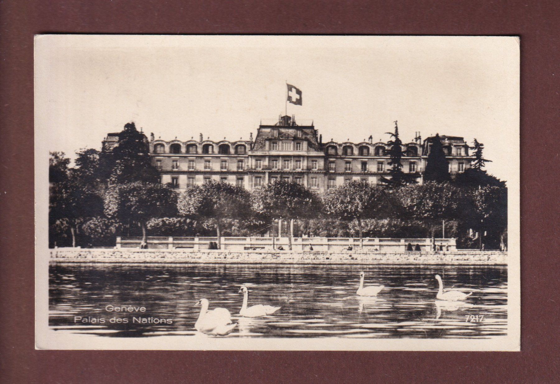 Cartoline postali: GENEVE - Palais de Nations - 1929 – Usato da Pully venduto da nicecards-shop