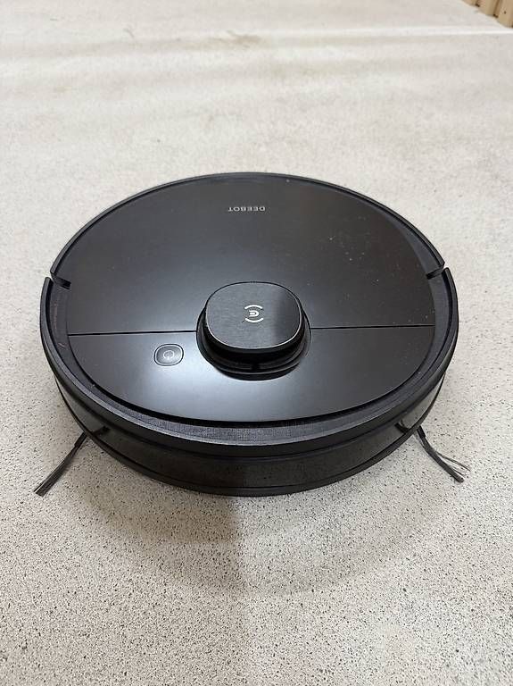 Ecovacs Aspirapolveri & Accessori: ECOVACS DEEBOT OZMO 950 - Saug- & Wischroboter – Usato da Basel venduto da Timmi244
