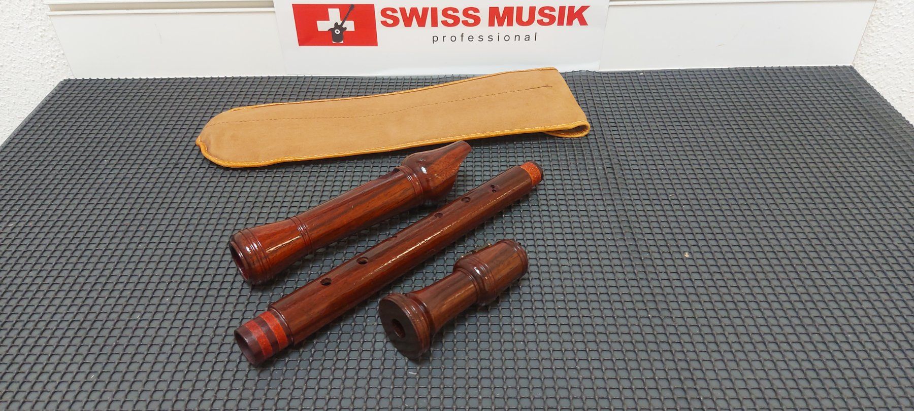 Musikinstrumente: Küng Blockflöte Tenor in C' Palisander – Gebraucht aus Glattbrugg von Swissmusik