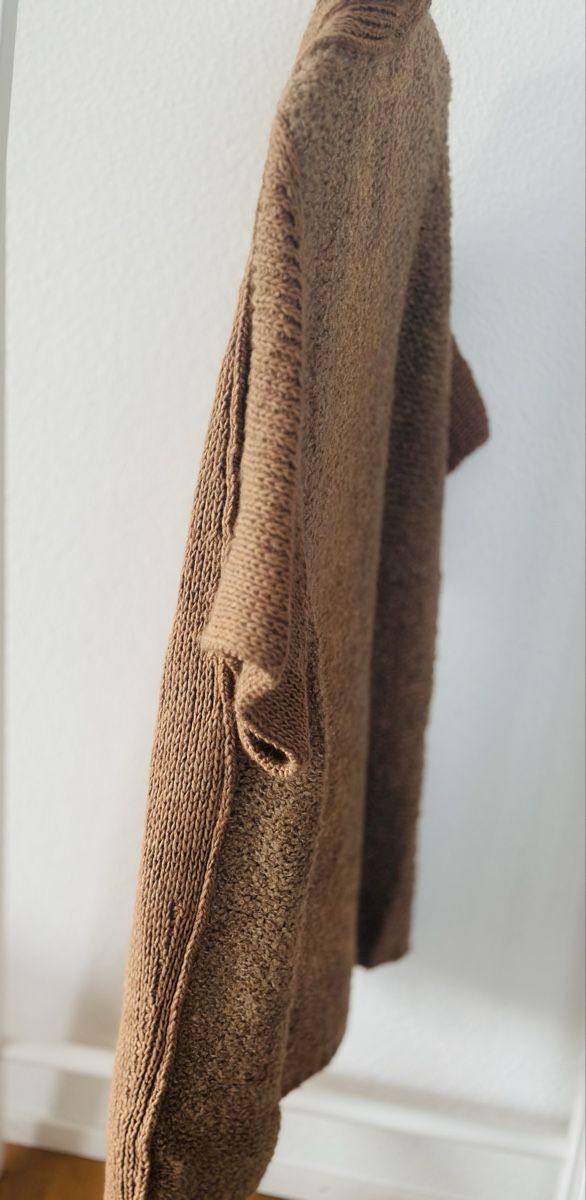 Pullover & Sweatshirts: Modischer Strickcardigan von For Her Paris, Onesize – Neu und originalverpackt aus Meggen von AuDa17 7