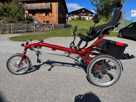 Liegevelo mit elektrischem Antrieb
