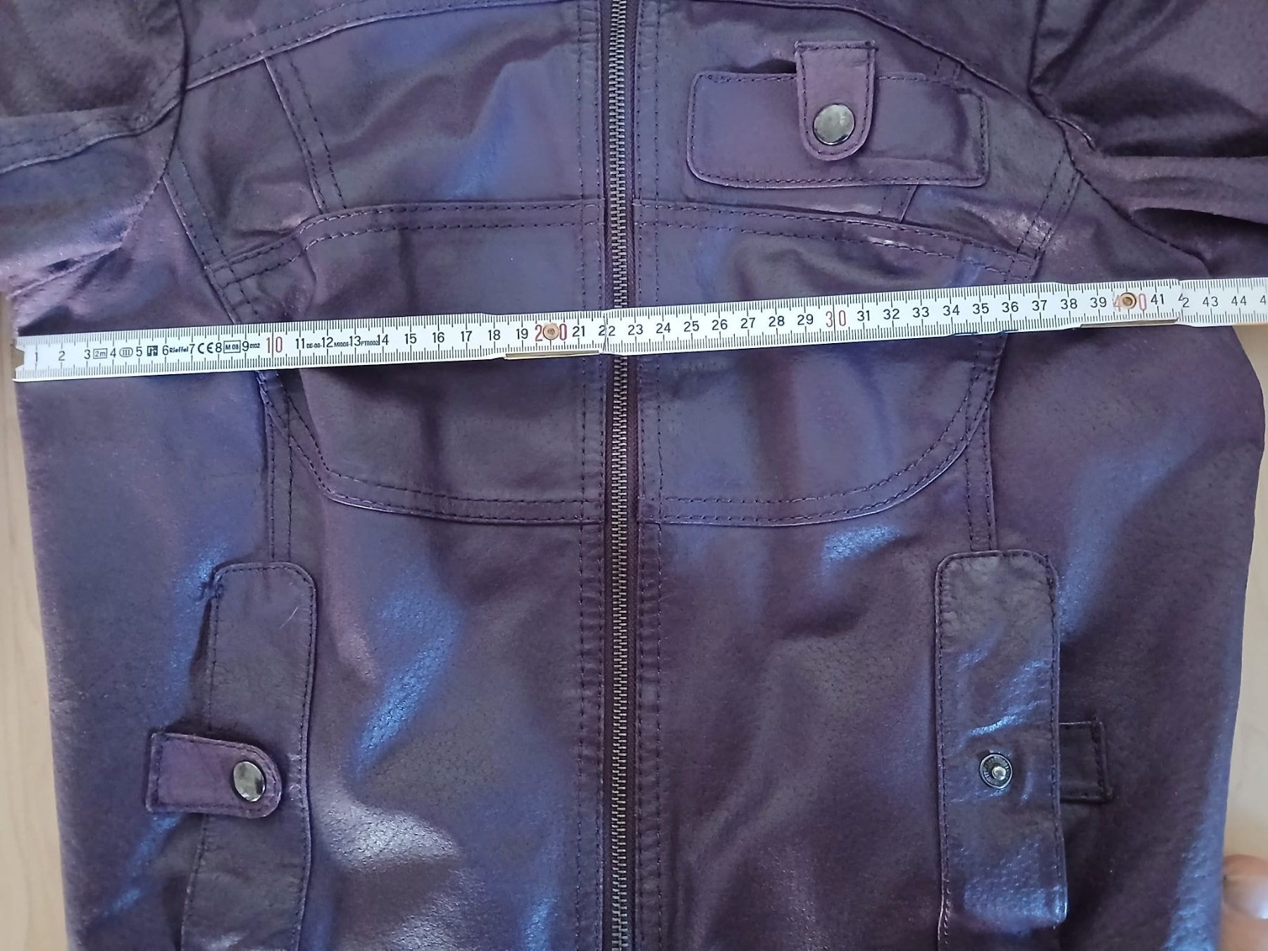 Vero Moda Jacken: Vero Moda dinner short leather jacket M lederjacke – Gebraucht aus Zürich von csm04 2