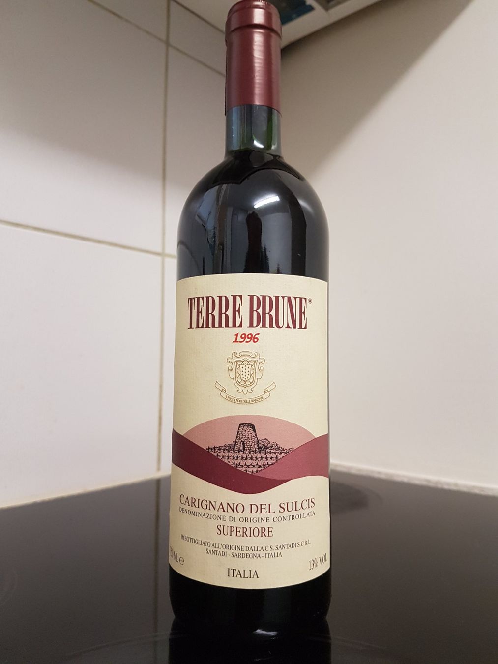 Vino: Terre  Brune  1996    Santadi – Nuovo (secondo la descrizione) da Grenchen venduto da poggione