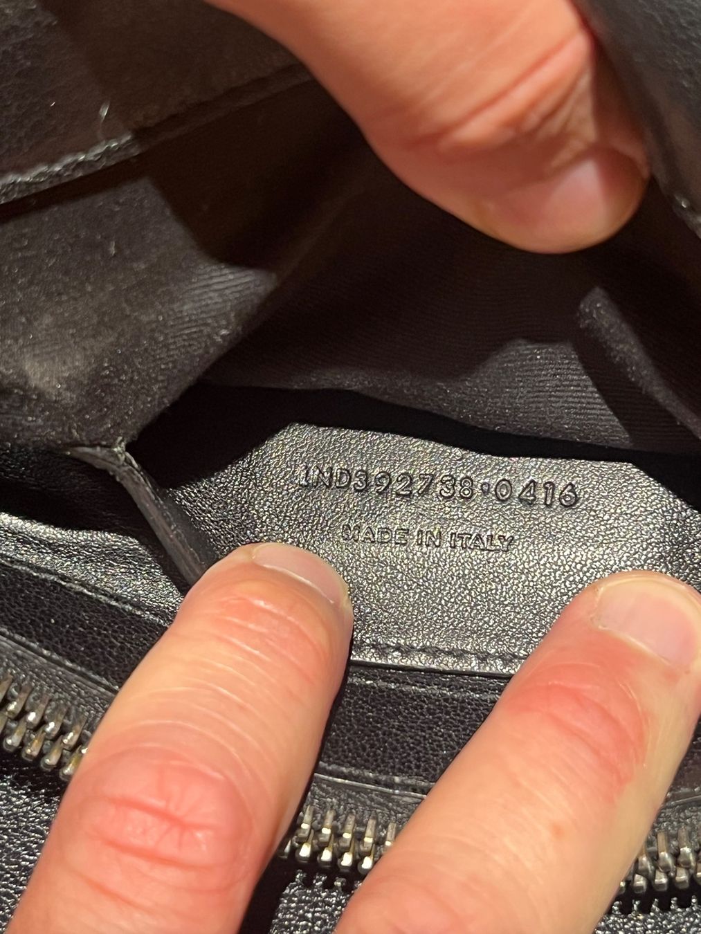 Saint Laurent Borse da donna: Yves Saint Laurent College – Usato da Ebikon venduto da loy_wjg6 1