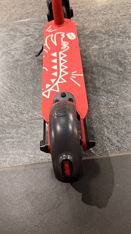 Kickboard: Kinder E-Scooter  neu, 10 Stück verfügbar – Usato da Unterseen venduto da beE-Scooter 4