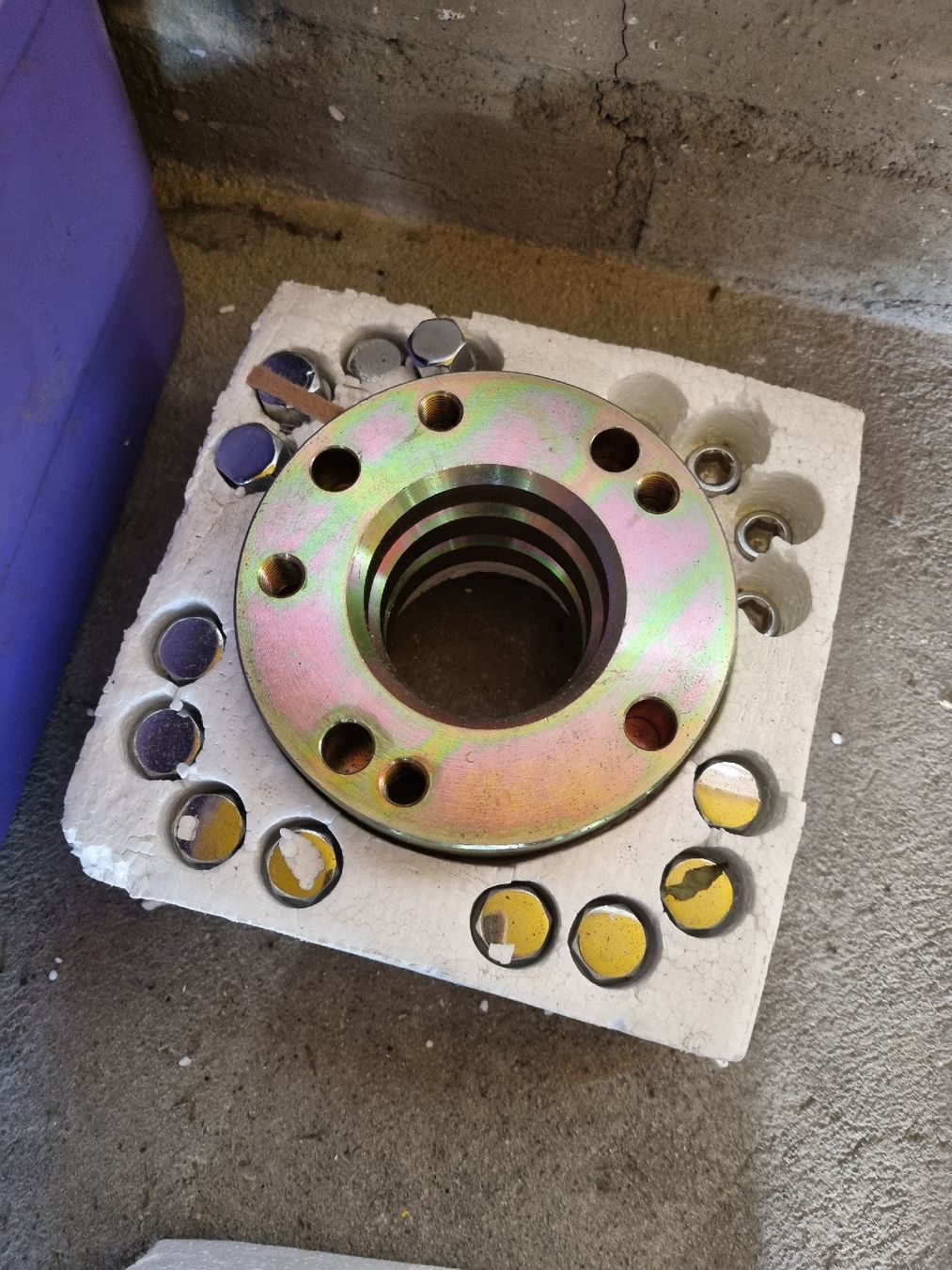 Tutti pezzi di ricambio auto: Ersatzteile Mack adapter – Usato da Ostermundigen venduto da vintage60 1