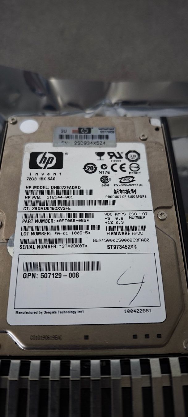 Hewlett Packard Disques durs: HPE 72 GB 15K SAS HDD – D'occasion à Aarburg par Liebherr0 1