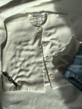 Zara Weste, Grösse XS, weiss