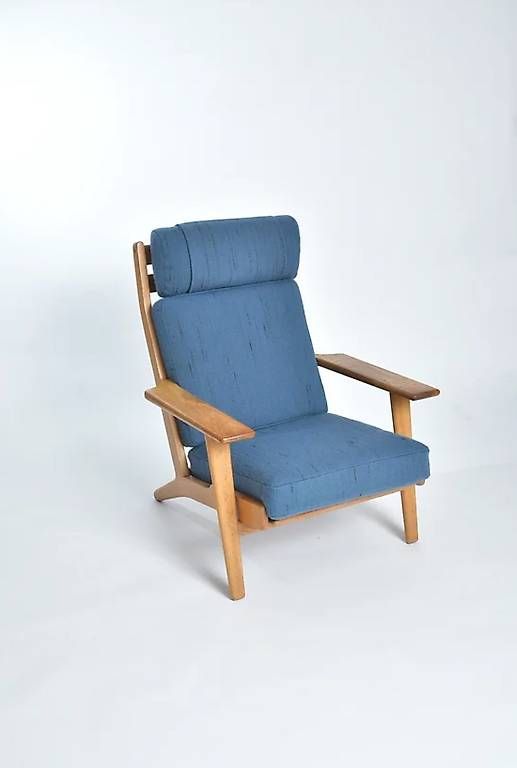 Poltrone: Hans J. Wegner Lounge Chair – Usato da Zürich venduto da IndividumCH