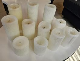 11 Stumpenkerzen - Restposten in div. Grössen