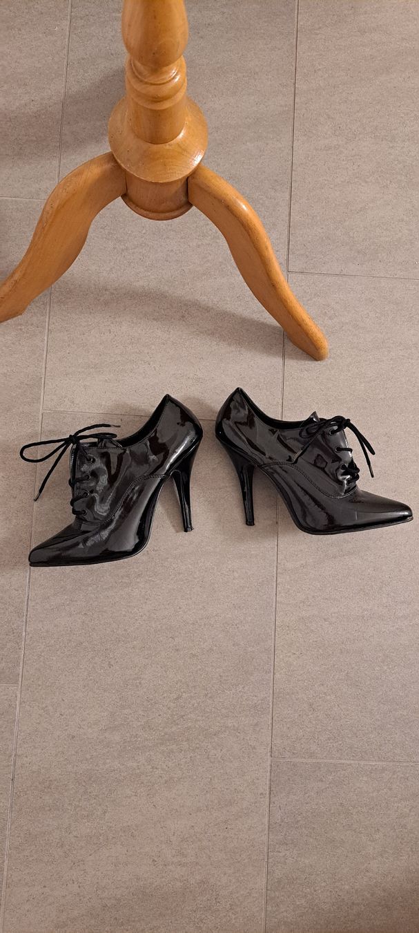 Scarpe da donna: Lackschuhe von Pleaser – Nuovo (secondo la descrizione) da Richterswil venduto da Viorella 2