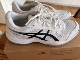 Fast neue Asics, Hallenschuhe, Grösse 40