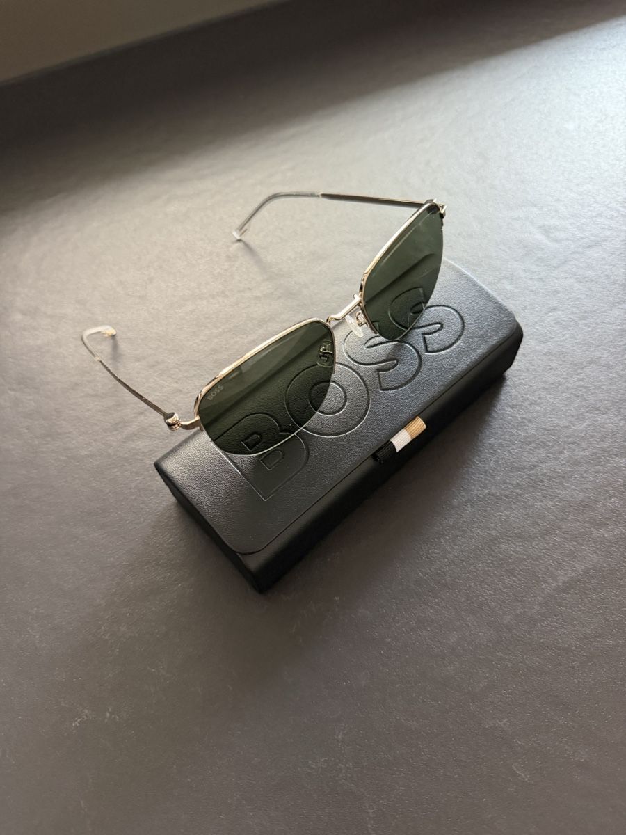 Occhiali & Lenti: Lunettes de soleil BOSS Neuf – Nuovo e nell'imballaggio originale da La chaux-de-fonds venduto da dsi_fxd8