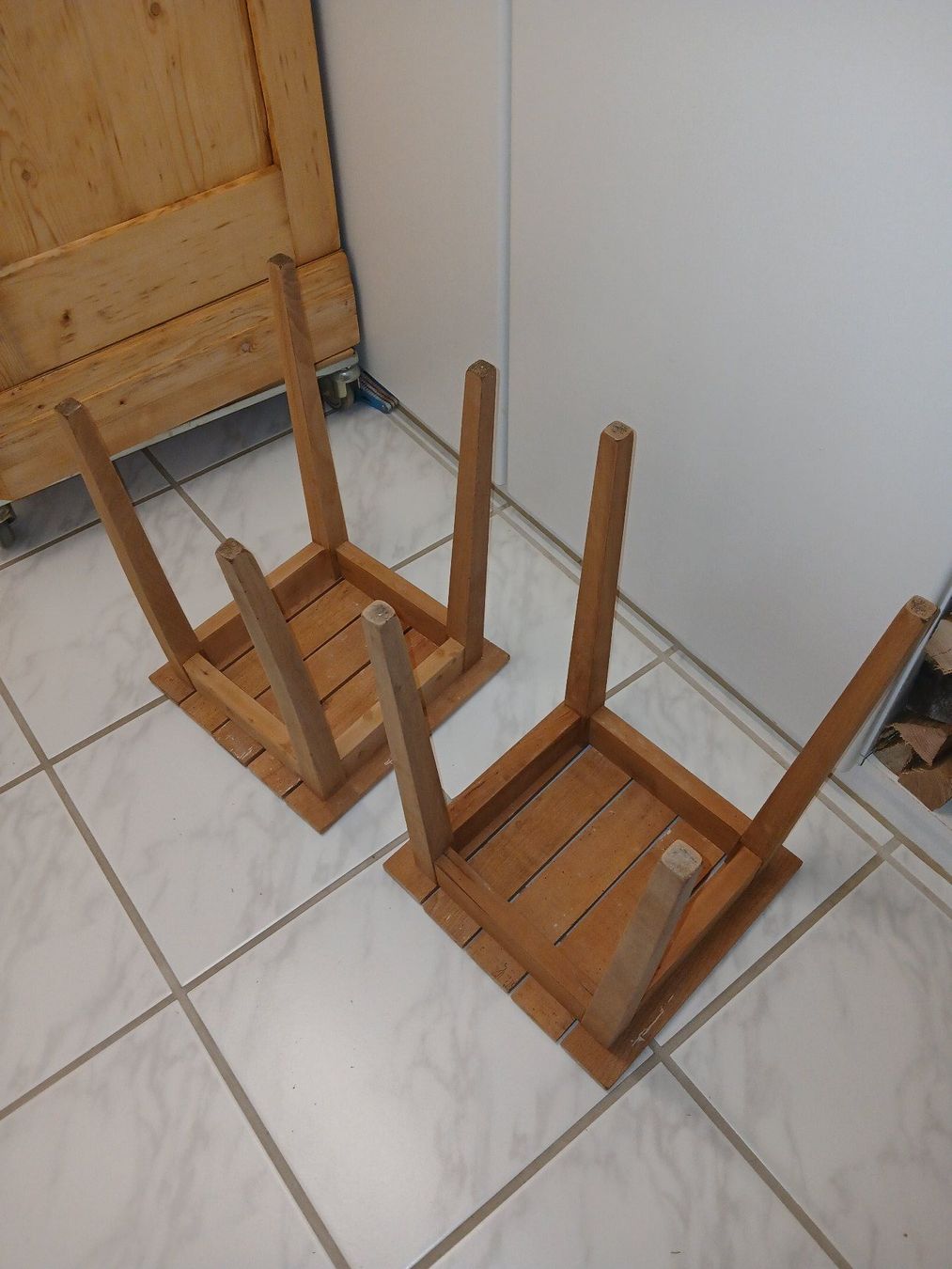 Hocker: 2 Stk. Taburettli – Gebraucht aus Felben-Wellhausen von Rumaca 3