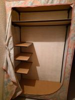 Mottenschrank / Stoffschrank mit Ablagen und Kleiderstange