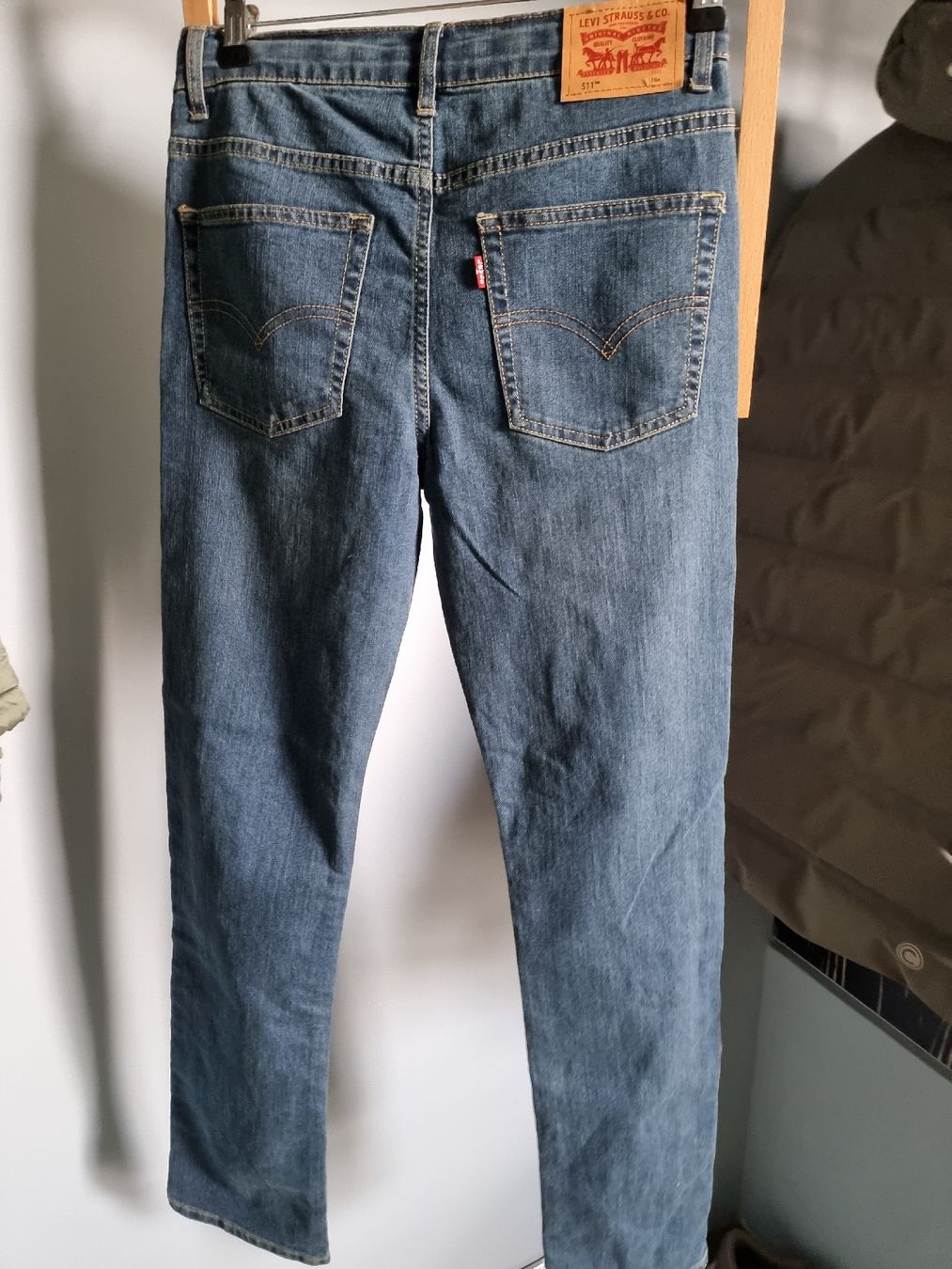 Levi's Pantaloni: Lewis Jeans 511 slim Gr.176 NEU – Nuovo (secondo la descrizione) da Geroldswil venduto da viv_vs9r 6