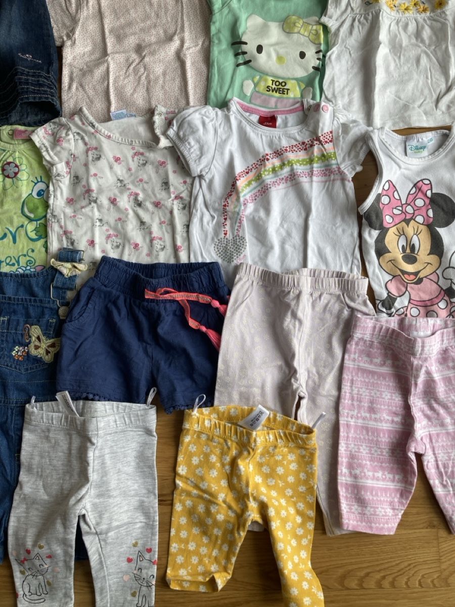 Lotti & Set di vestiti: Grosses Mädchen Kleiderpaket, Grösse 62/68 – Usato da Staad SG venduto da gab_7dr9 3